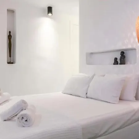 아파트 Elmina Two Bedroom In