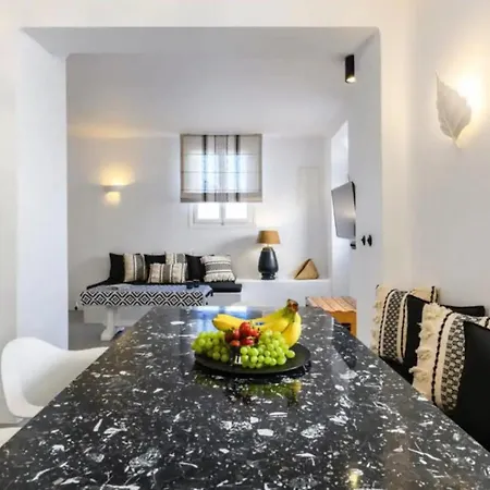 Elmina Two Bedroom In *